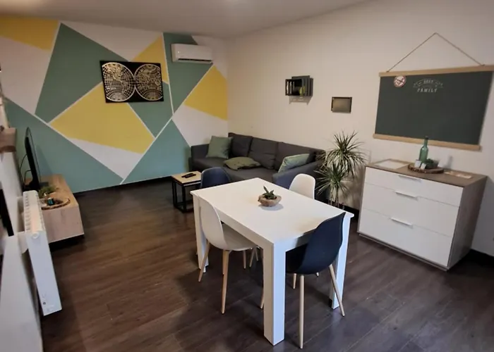 Maison Entiere, Cours Privee, Tout A Proximite Meximieux képek