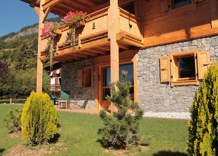 Фото Les Chalets De La Griyotire Праз-Сур-Арлы