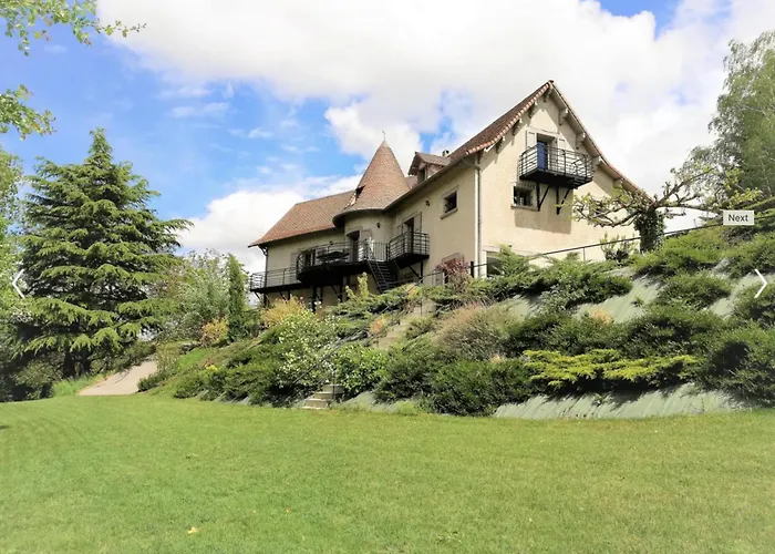 Фото Le Gite De La Tour Bressieux