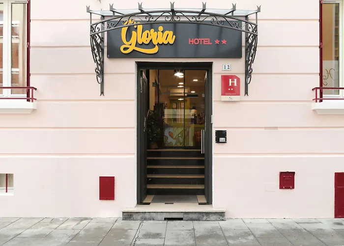 Hotel Gloria Grenoble képek