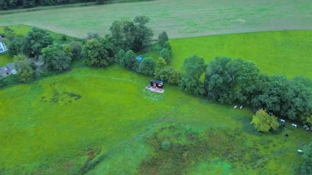 foto di Villa Parcel Tiny House Péa au coeur de la Loire Saint-Marcel-dʼUrfé