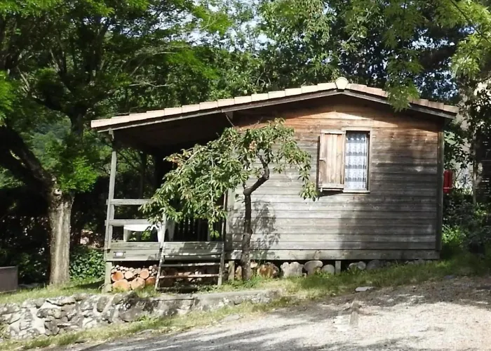 Photo de Chalet 3 étoiles - Piscine - eeigai Darbres