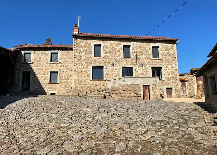 Photo de Gîte chez GAREL 15 personnes avec spa Saint-Martin-Lestra