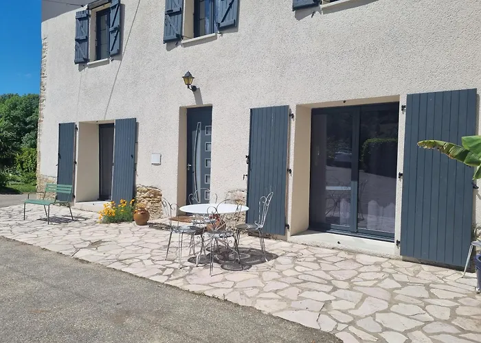 Bienvenue Chez Nous Villa Monsteroux-Milieu photo