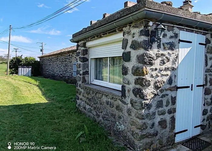 Faites Une Pause Saint-Gineis-en-Coiron Foto