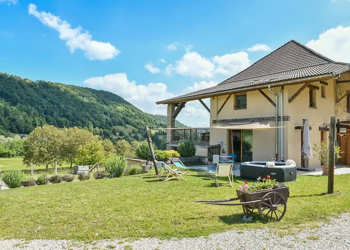 Photo de Gite Entre lacs et montagne Saint-Bueil