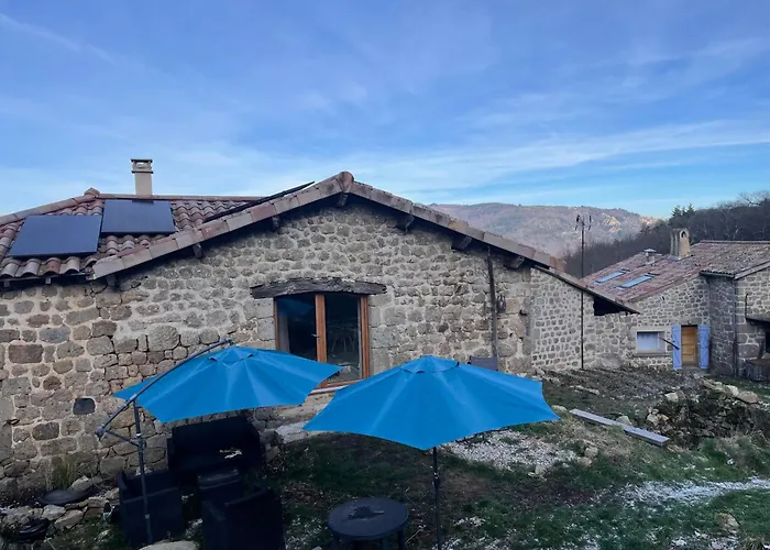 Gite Des Nicolaux Beauvene photo