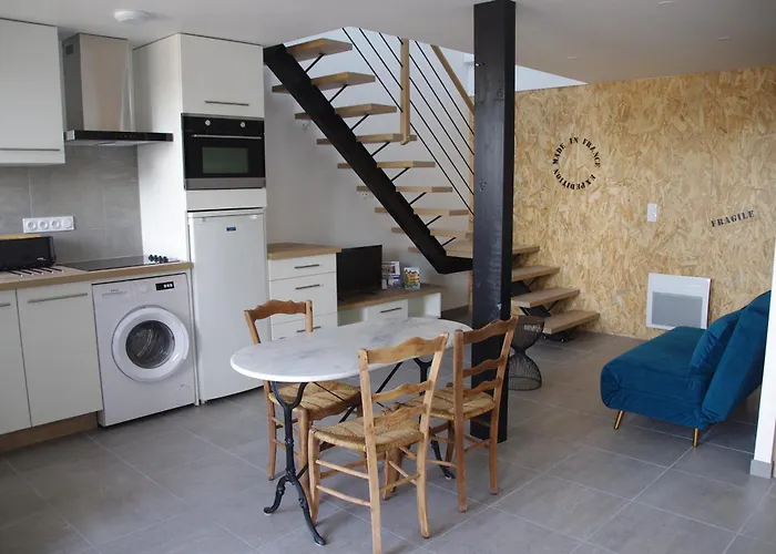 Loft Pres De La Gare Et Proche Du Centre Ville Bourgoin-Jallieu foto