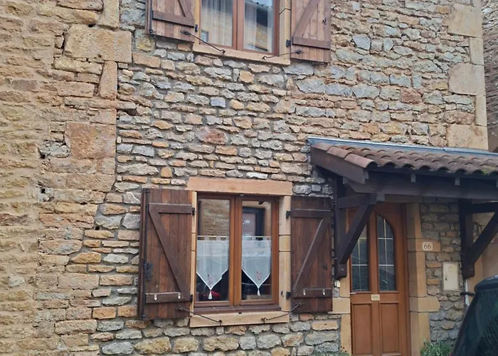 Maison De Village En Beaujolais Pierres Dorees Theizé képek