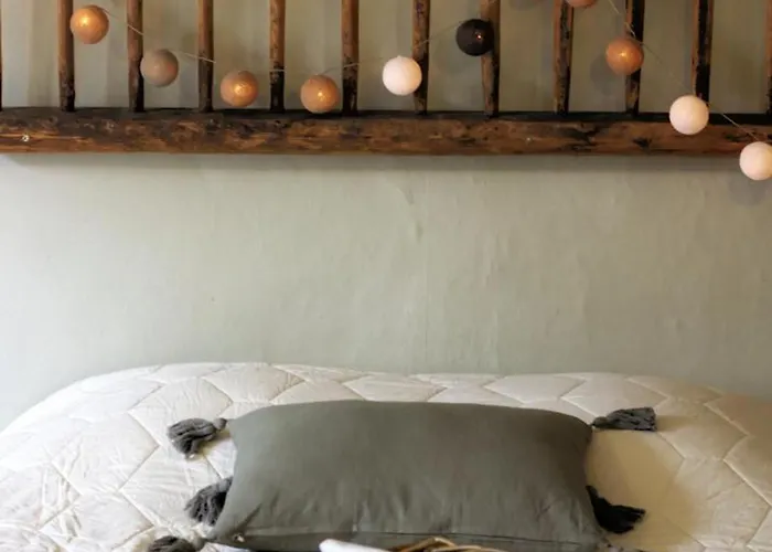 foto di Gîtes spacieux avec piscine privative, sauna, animaux acceptés et parking, jusqu'à 18 personnes - FR-1-496-382 Vivans