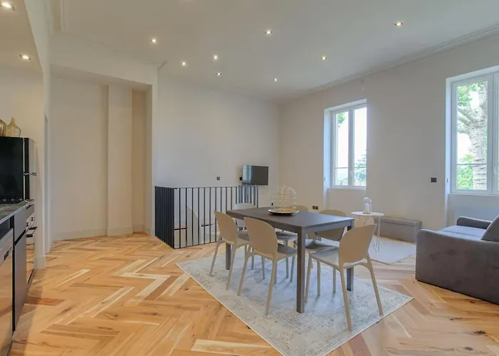 Superbe Duplex Avec Parking, Tour-De-Salvagny Apartment La Tour-de-Salvagny photo