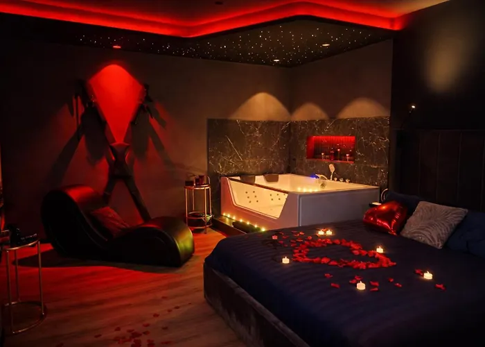 Photo de Love Room avec spa Bourg-Saint-Christophe