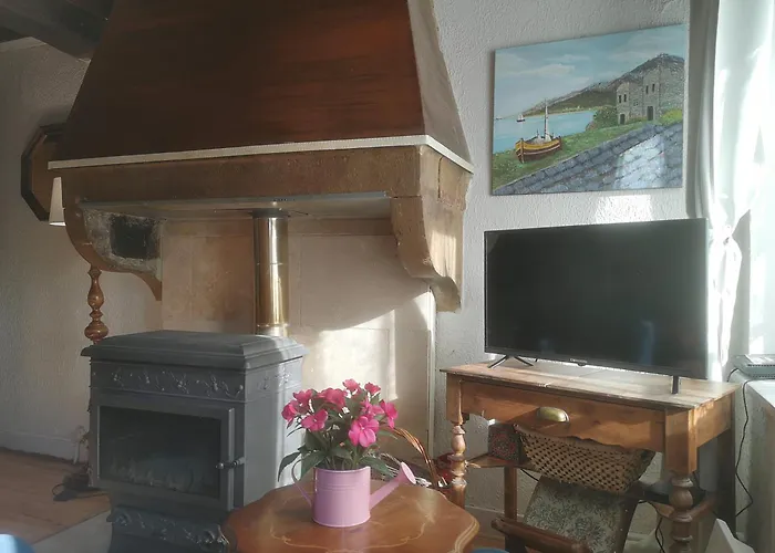 foto di Maison cosy style chalet- calme&vue vallée Souclin