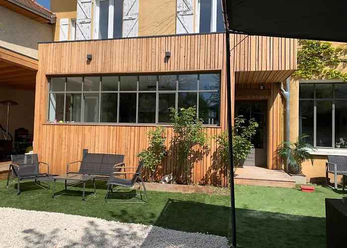 Photo de Maison du Bonheur, Gîtes Le Pin 
