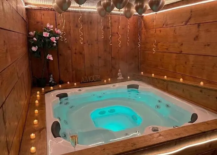 Doux Pavillon - Sauna - Jacuzzi 타쌍라데미룬 사진