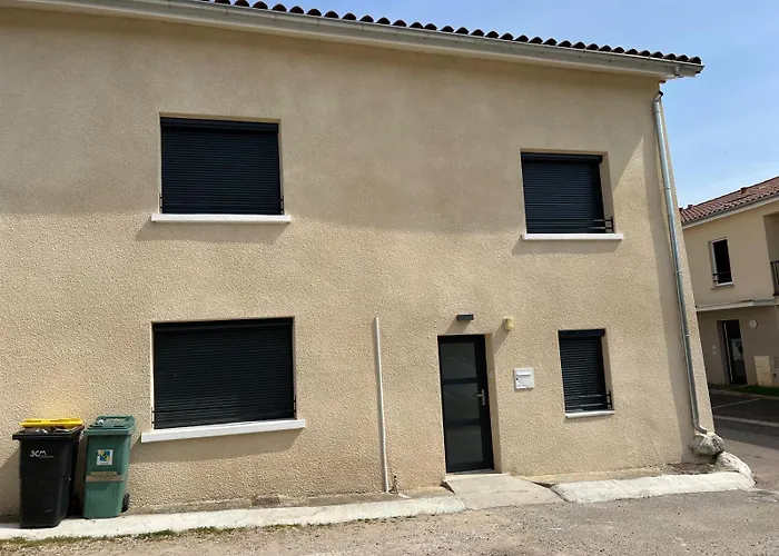 Appartement T3 , Parking Et Wi-Fi La Boisse foto