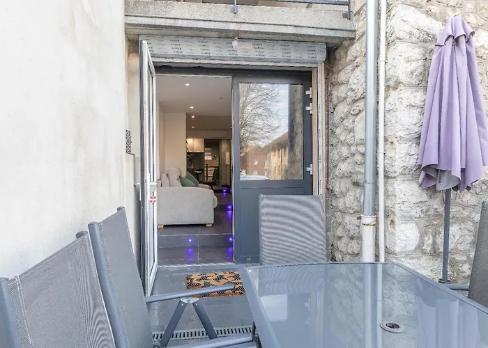 Appartement Cosy Entre Geneve Et Annecy-Terrasse & Parking La Roche-sur-Foron fotoğrafı