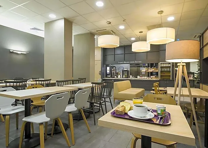 B&B Hotel Lyon Ouest Tassin Ecully photo