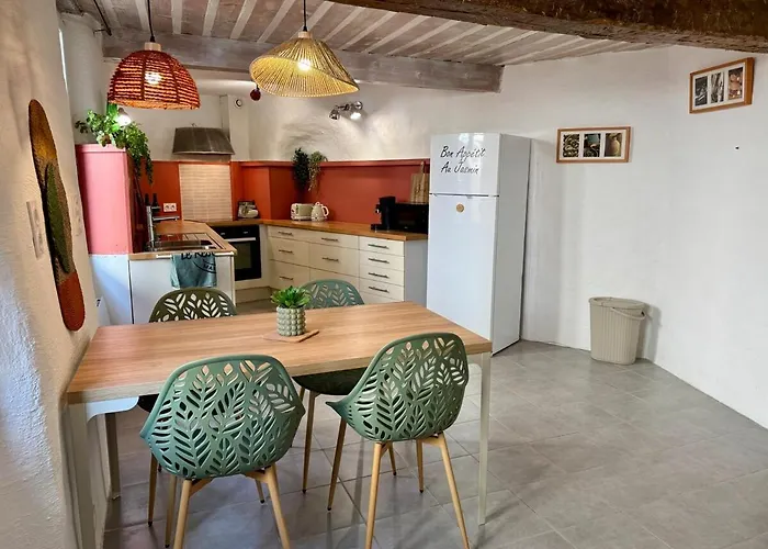 Au Jasmin Gite Pour 6 A 8 Personnes Mirabel-aux-Baronnies Foto