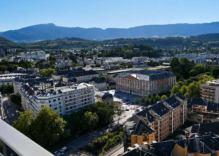 Photo de Appartement Le Balcon des Alpes à Chambéry