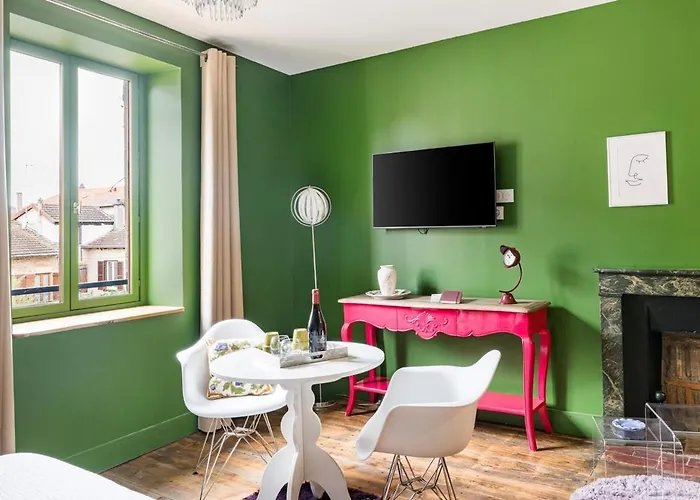 Suite Atypique Lit 160 & Balneo Duo Charlieu fotorgafie