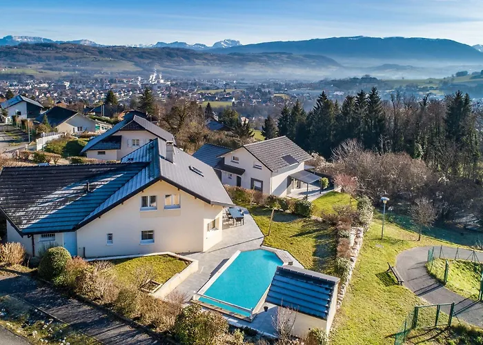 Maison Avec Piscine 8 Couchages Entre Annecy Et Aix Les Bains Rumilly  fotoğrafı