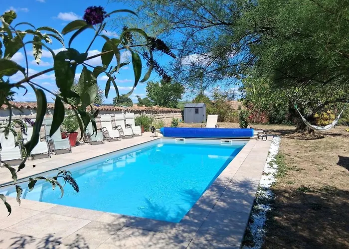 Photo de Villa A l'ombre du tamaris à Saint-Loup