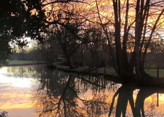 Photo de Le Gîte du Grand Pêcheur Saint-Cyr-sur-Menthon