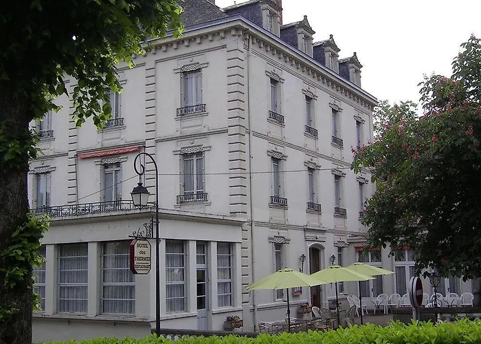 Hotel Des Thermes Bourbon-lʼArchambault Foto