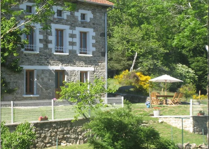 Eco-Gite Rural Le Charbonnier Saint-Romain-le-Puy photo