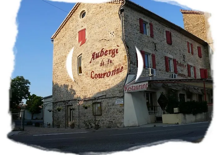 Auberge De La Couronne Lablachere photo