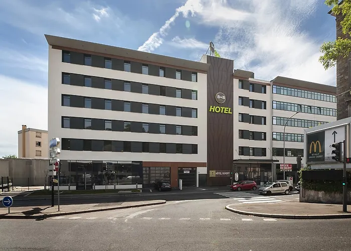 B&B Hotel Lyon Ouest Tassin photo