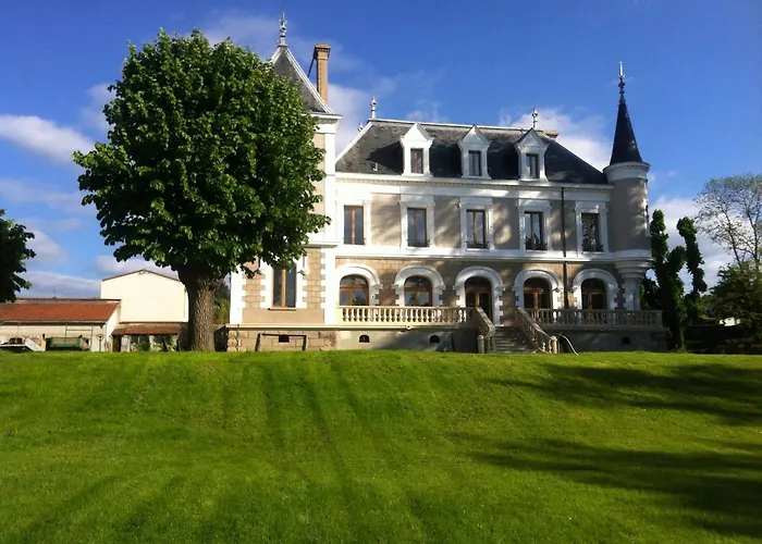 Eclosion Chateau Hotel & Restaurant Saint-Paul-en-Jarez photo