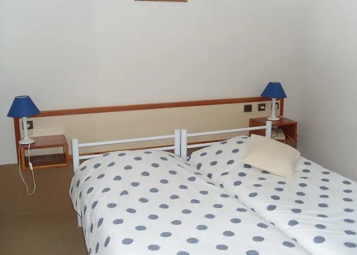 Hotel Cartusia Sarcenas photo