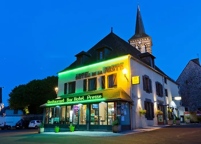 Photo de Logis Hotel De La Poste Saint-Sauves- dʼAuvergne