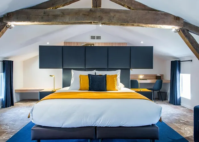 Logis Hotel Le Tilia Joux photo