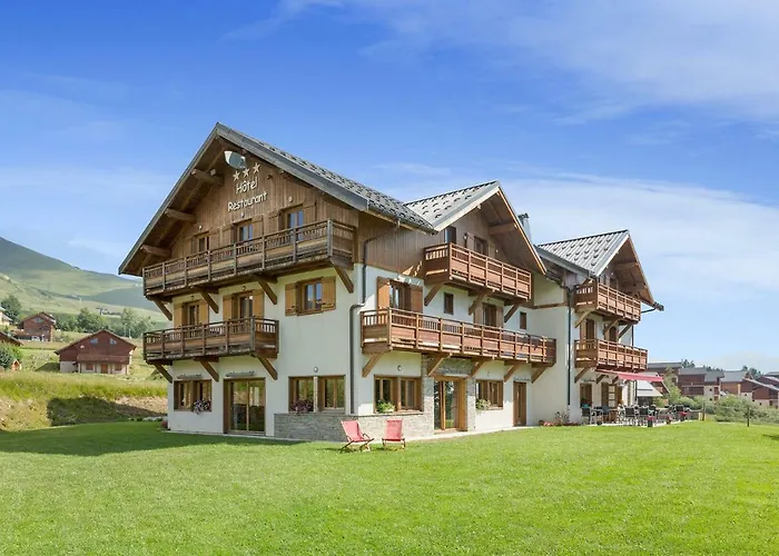 Chalet-Hotel Le Beausoleil, The Originals Relais Fontcouverte-la-Toussuire photo