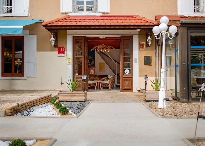 Hotel Le Lac Bleu Charavines photo