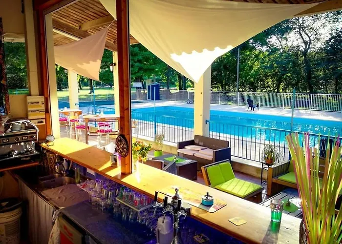 Camping Du Lion Bourg-Saint-Andeol photo